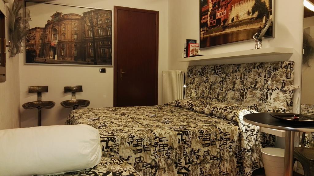 A Casa Di Gio Bed & Breakfast Turin Ruang foto
