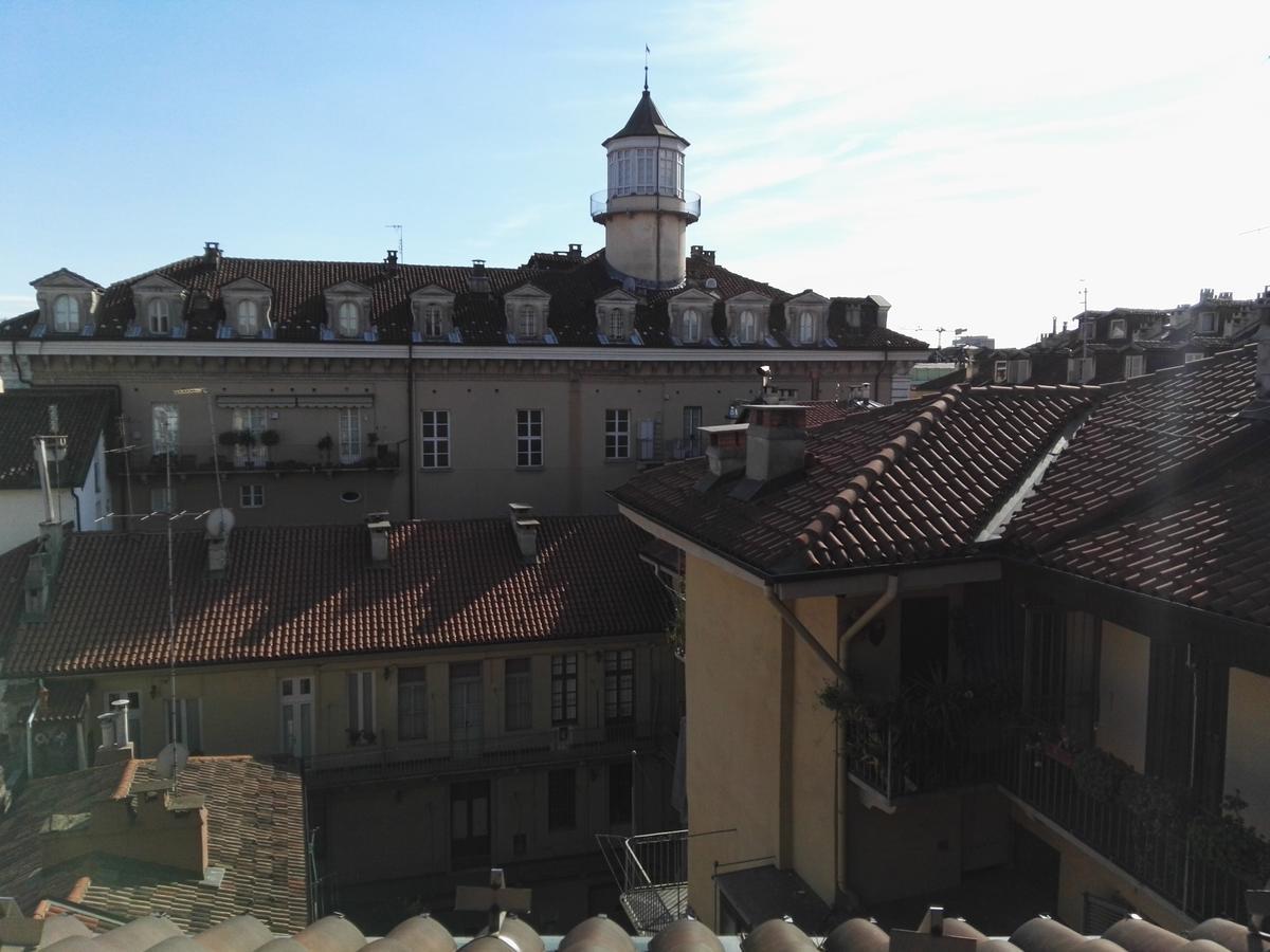 A Casa Di Gio Bed & Breakfast Turin Bagian luar foto